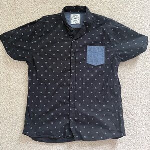 Men's Black Casual Shirt with Fox Pattern and Pocket
